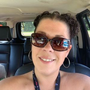 Meet your Posher, Valerie